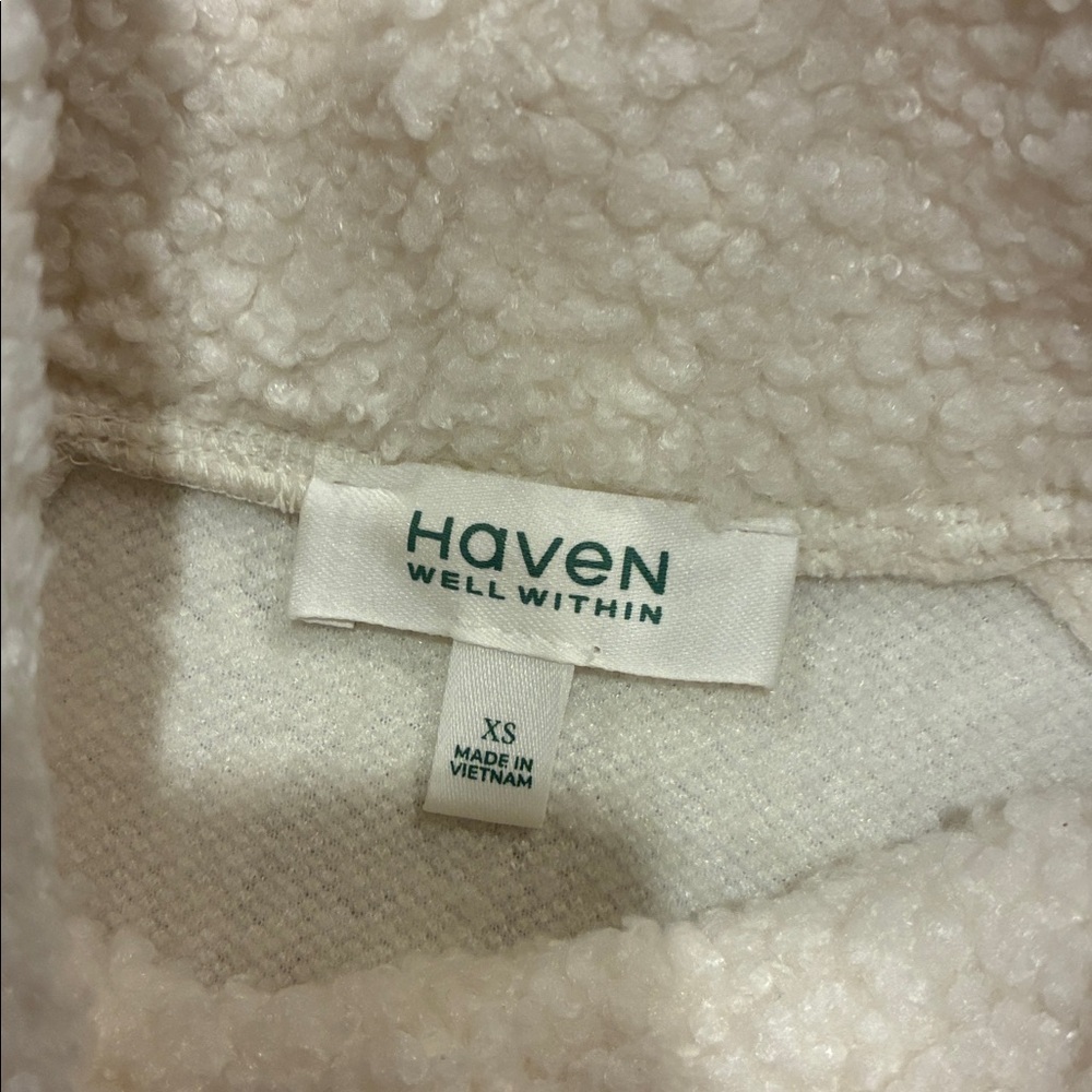 Haven XS Crm Cowl Neck FAUX Sherpa LOOK/Polyester pullover NWOT.SEE sewn in tag. - Picture 5 of 7